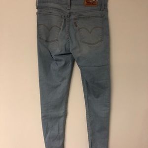 Levi’s 710 super skinny stretchy jeans